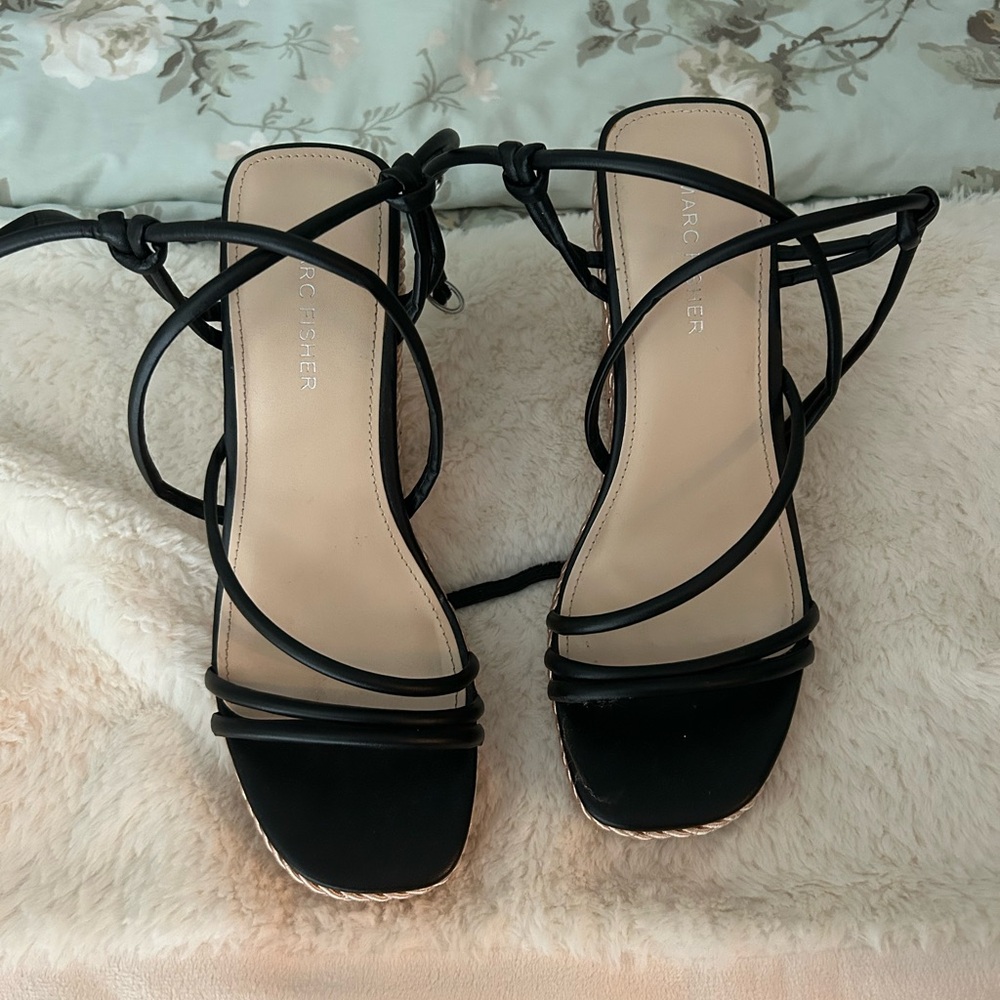 Marc fisher wedges